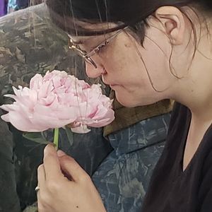 Meet your Posher, Velma